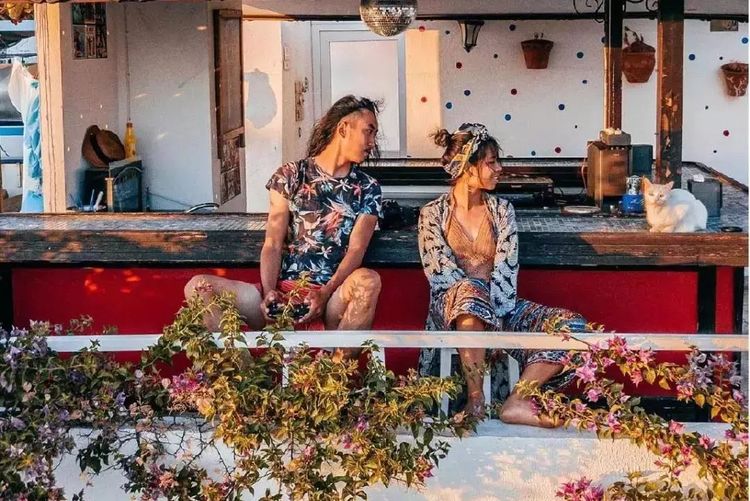 126天环游世界纪实,两位夫妻环游世界400多天