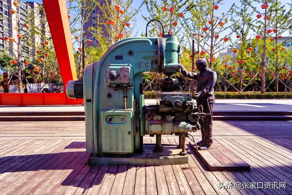 张家口新开的主题公园,张家口大好河山景观区夜景