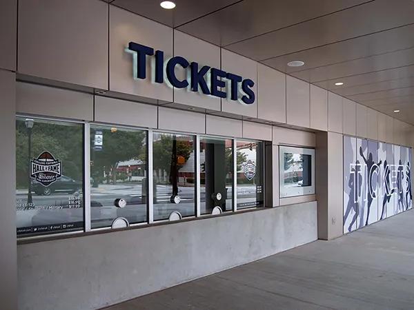 亚特兰大大学足球名人堂博物馆｜开创性的运动体验