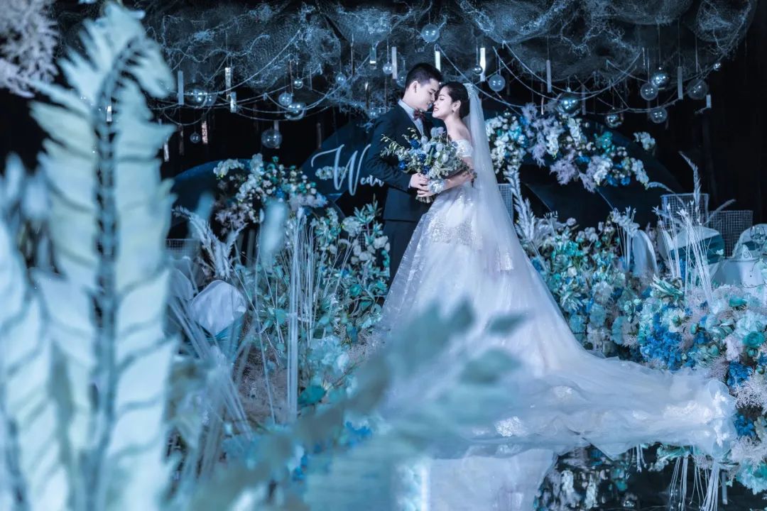 一场神秘浪漫的星空的婚礼,神秘浪漫的蓝色星空婚礼