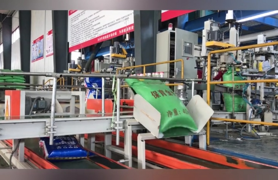 如何提高保育仔猪成活率,仔猪第二次分栏日龄