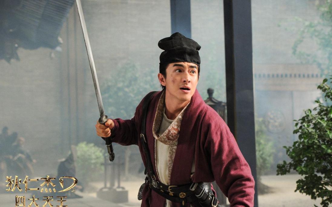 最痴迷于打游戏的明星,喜欢玩游戏的五位明星