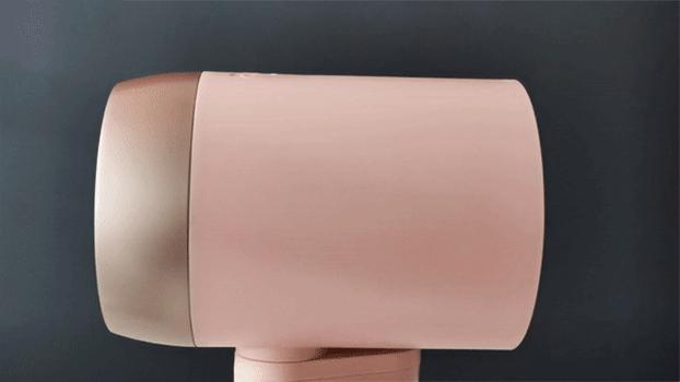 有个德国公司,把飞机引擎做成空气循环扇,全屋灌满自然风