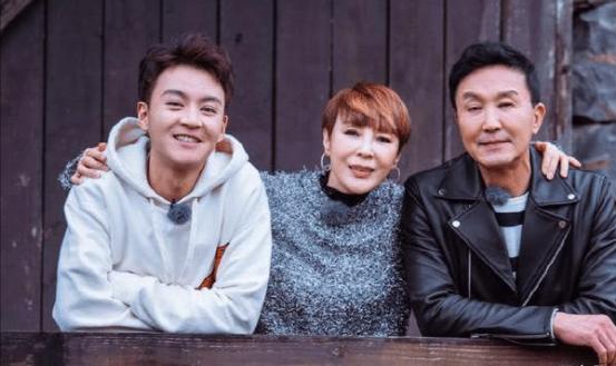 潜伏12位演员,潜伏剧组里有个真正的罪犯是谁