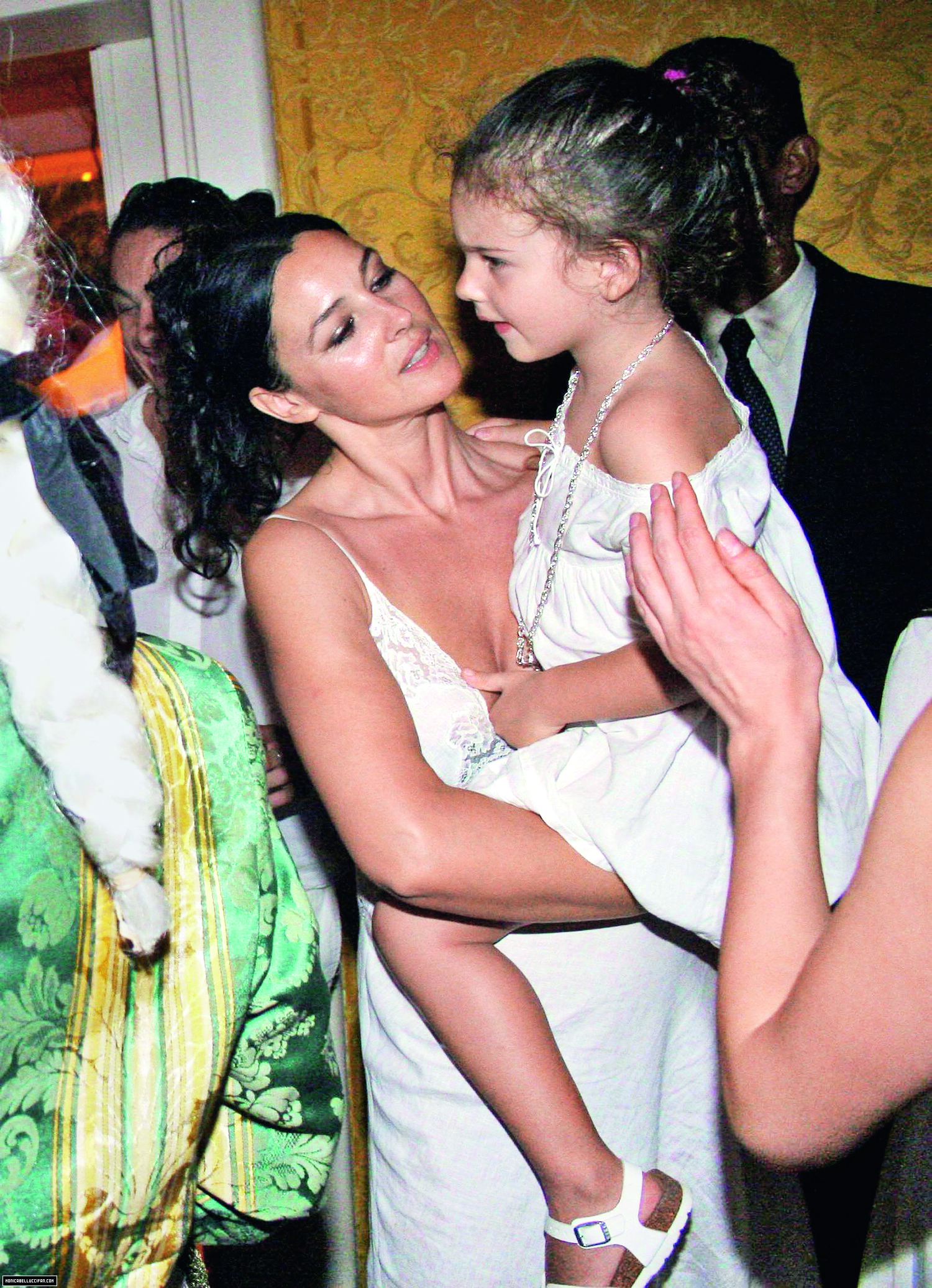 性感*物尤**：莫妮卡·贝鲁奇V