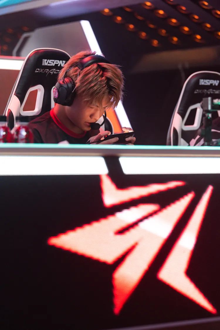 普通的追梦人|PEL群像:为梦想奋斗的普通工作者们