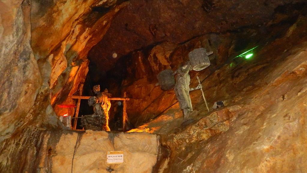 河南发现大型金矿价值超百亿,河南发现特大型金矿大概多少元