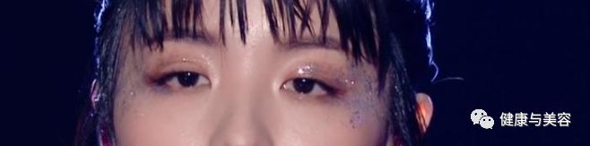 明日之子孟美岐搭配,明日之子孟美岐皮裤