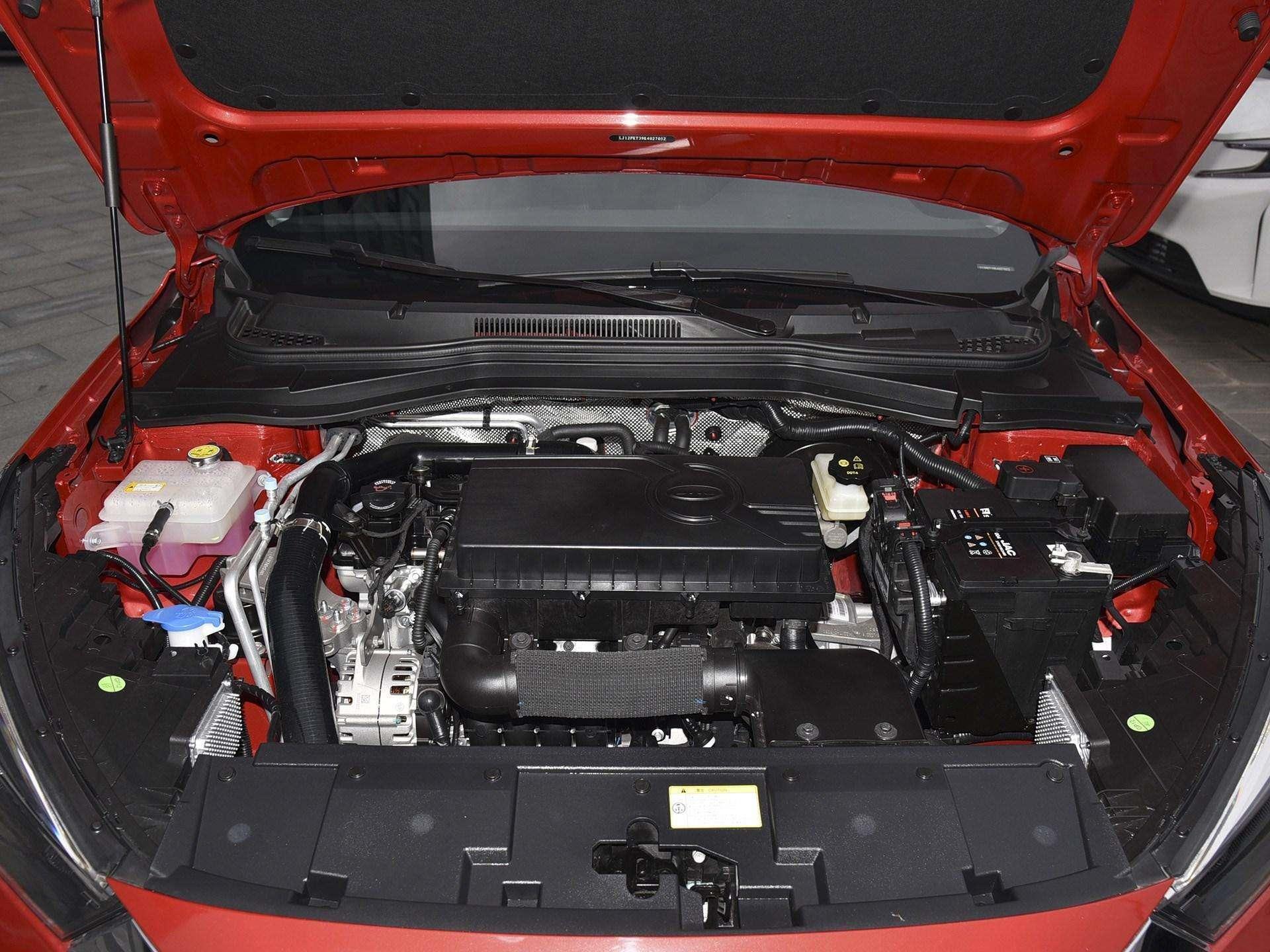 江淮嘉悦a5和k3,起亚k3朗逸