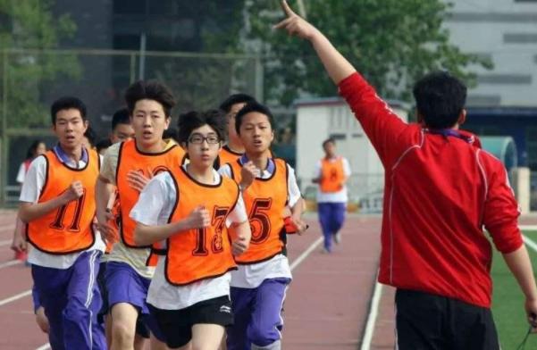 中考落榜不能复读吗,中考落榜还有必要读吗