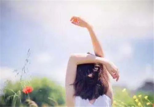 终于把自己熬成了一个孤单的人,终于把自己熬成了孤独的人