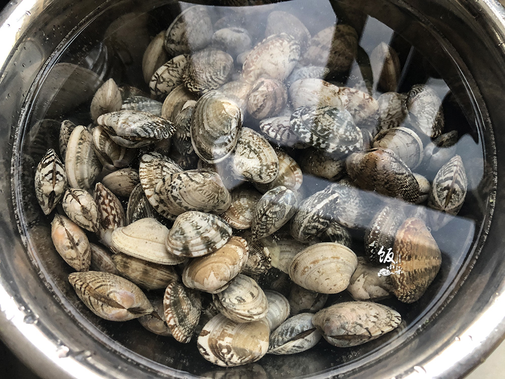 15块钱一盆的海鲜,海鲜美食100元4斤个个都是精品