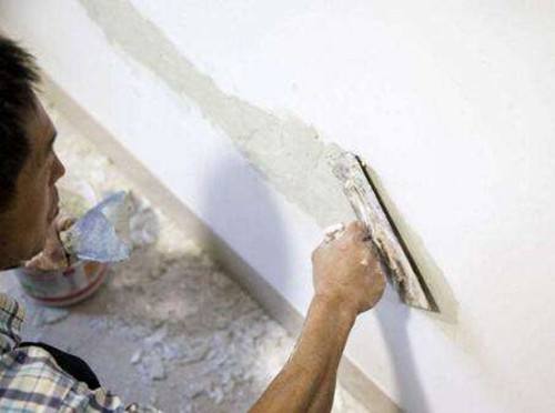 墙上有灰怎么弄干净,装修完墙上的灰怎么清理