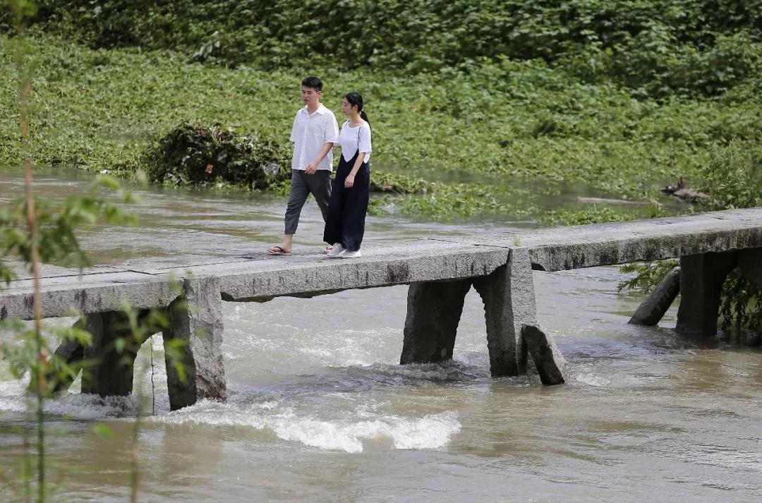 雅漾地址,雅漾去红产品
