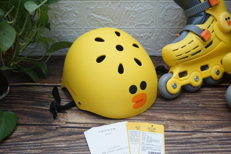 柒小佰轮滑鞋儿童6-12岁,轮滑就该这么玩