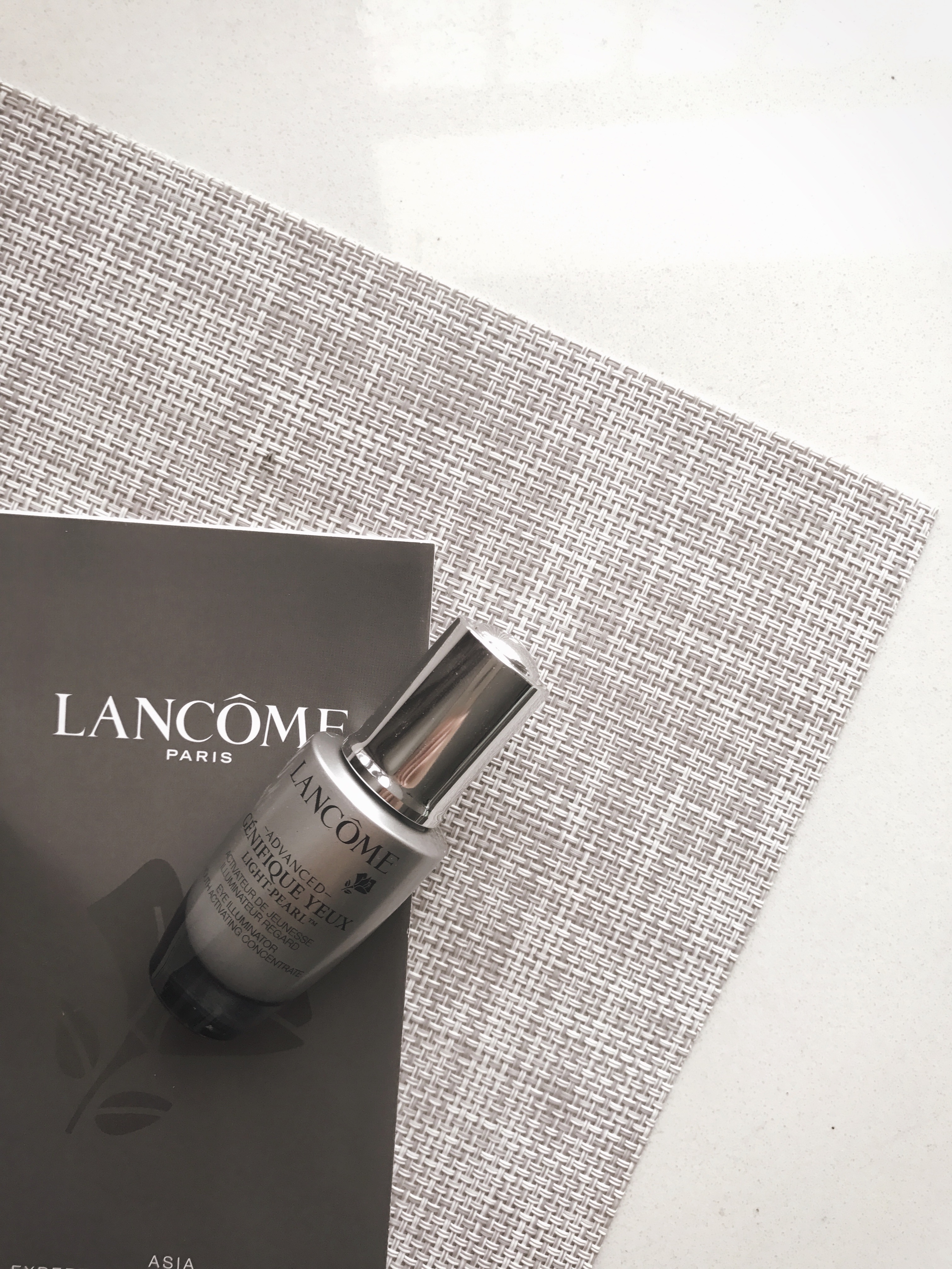 兰蔻大眼精华真假对比,兰蔻小黑瓶大眼精华