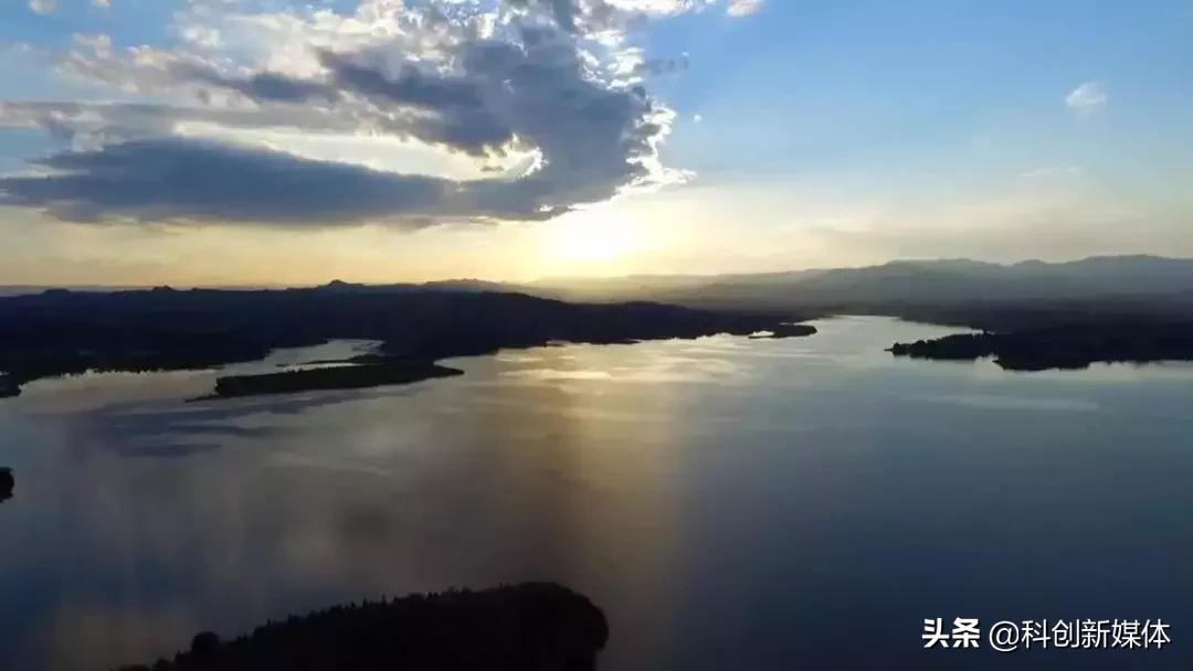 二青会震撼,二青会灯光秀在哪里