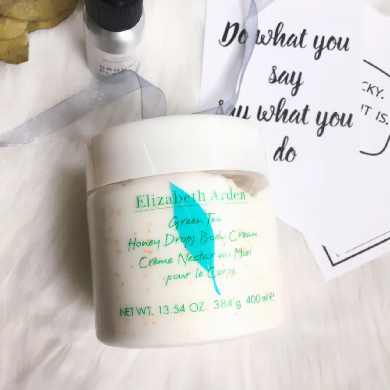 雅顿身体乳持久留香,伊丽莎白雅顿白茶身体乳留香