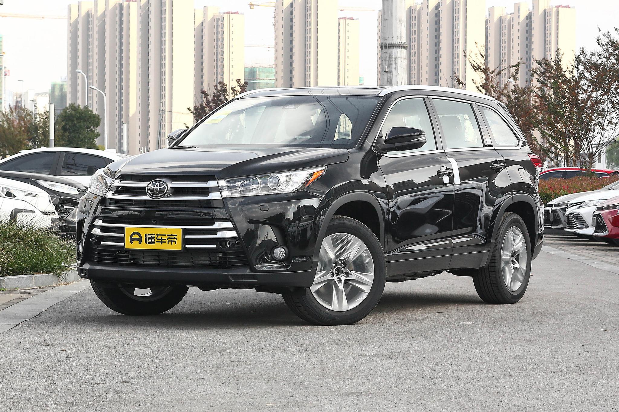 2023款丰田汉兰达车身刚性评测,汉兰达2021款四驱豪华7座内饰介绍