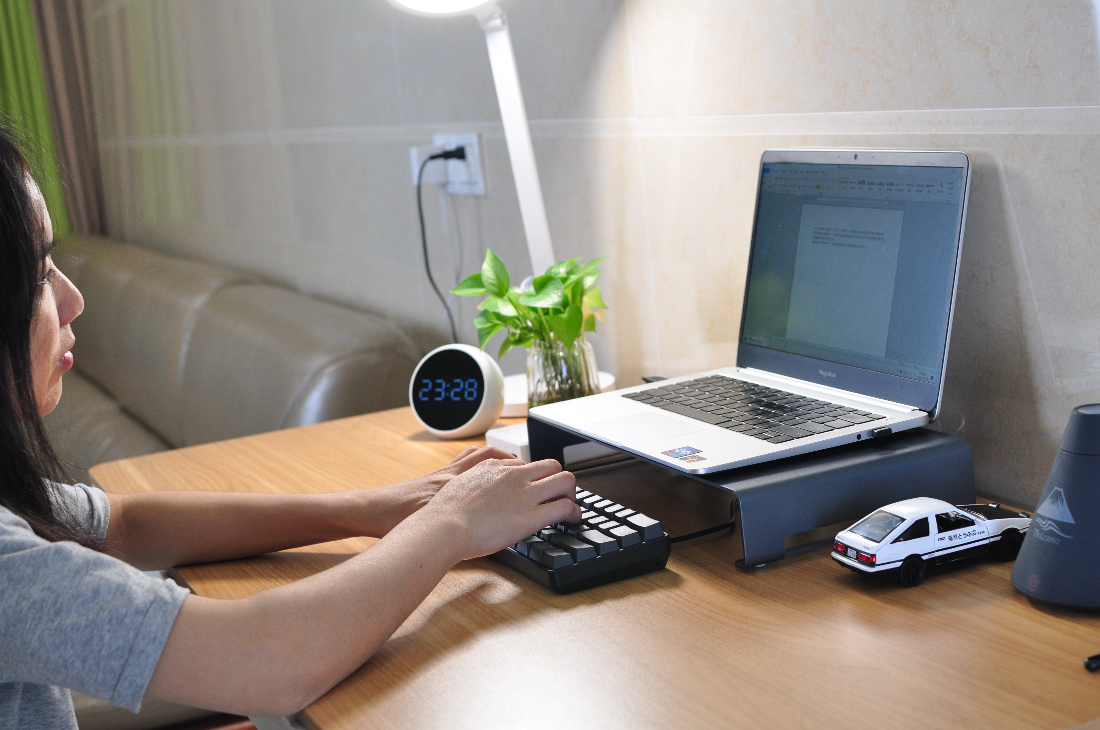 雷柏入门级机械键盘,雷柏v860-87游戏机械键盘详解