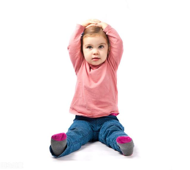 3岁幼儿说话有口音,婴儿的方言口音很难改掉吗