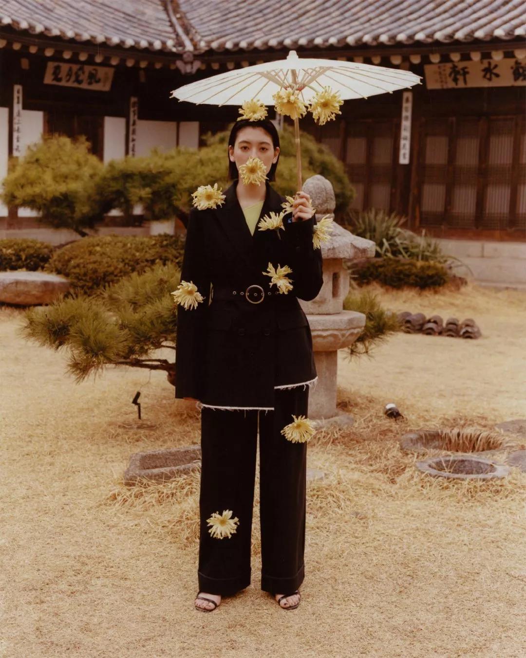 孔孝真同款衬衫豹纹绿色,孔孝真穿搭都是什么品牌