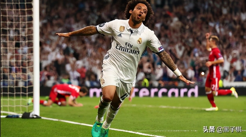 边后卫存在感很低吗,边后卫无对抗能力弱点都暴露了