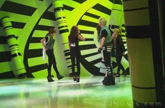 宋茜：你只看到了我台上的光芒，却没看到我在韩务工那8年的心酸