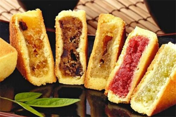 台湾特产凤梨酥品牌推荐,台湾旅游购物必买清单化妆品