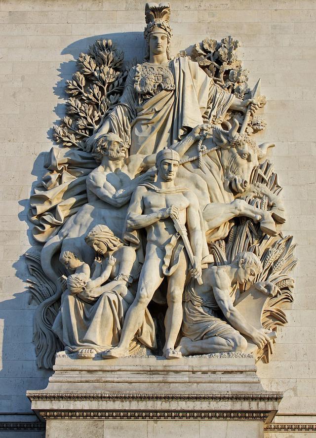 巴黎凯旋门：本为迎接凯旋之师，等来的却是拿破仑的灵柩？