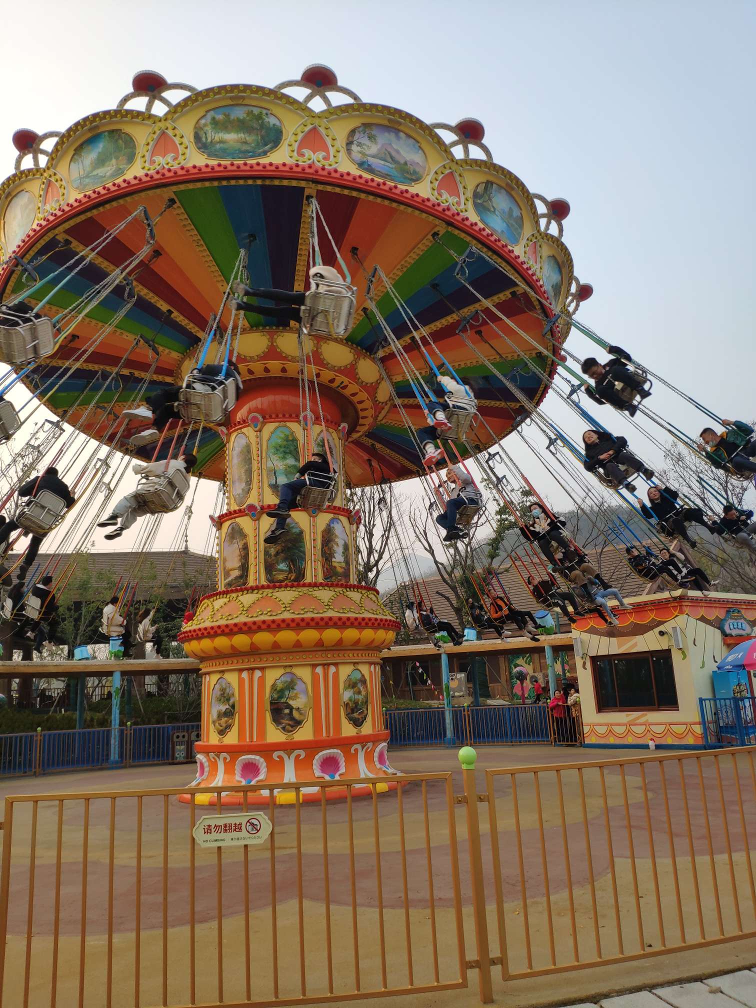 苏州森林世界乐园和华纳影城,苏州乐园森林世界漂流项目