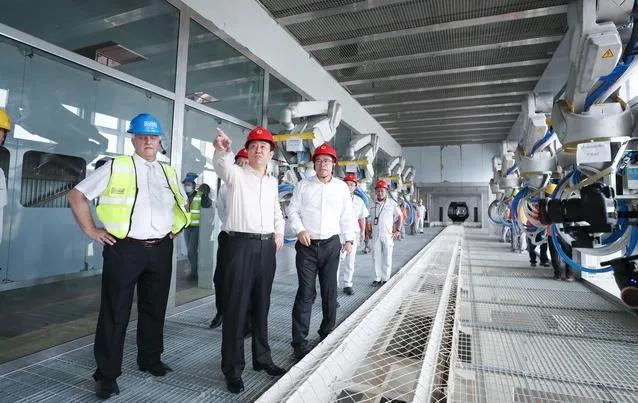 许家印辞去恒大地产董事长，恪守底线，姚振华称坚决兑付每一分钱