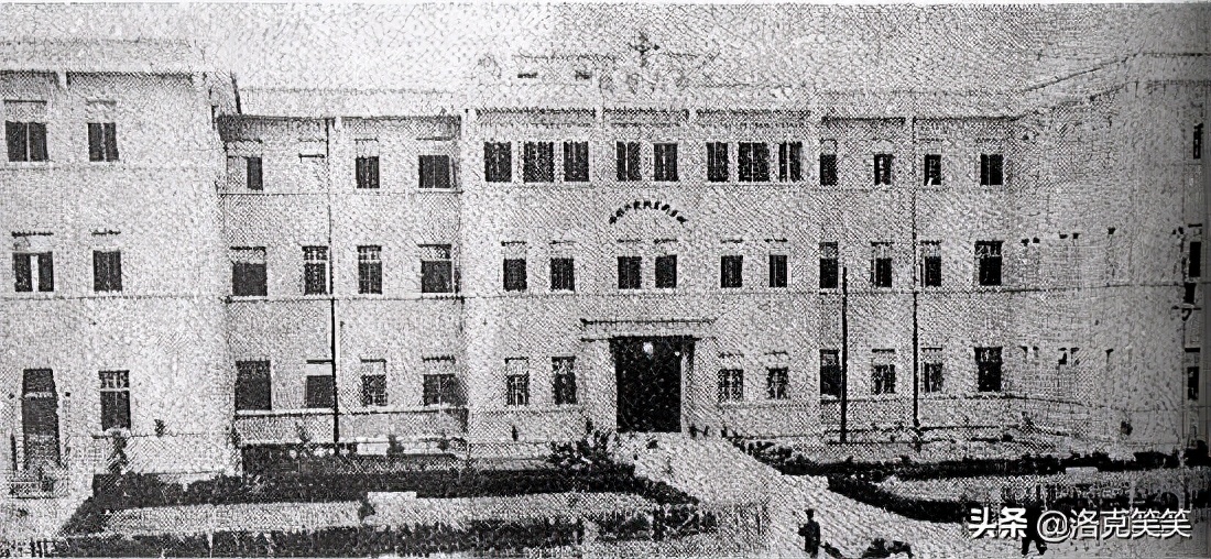 从剃头匠到首富叫什么,剃头匠黄奕住