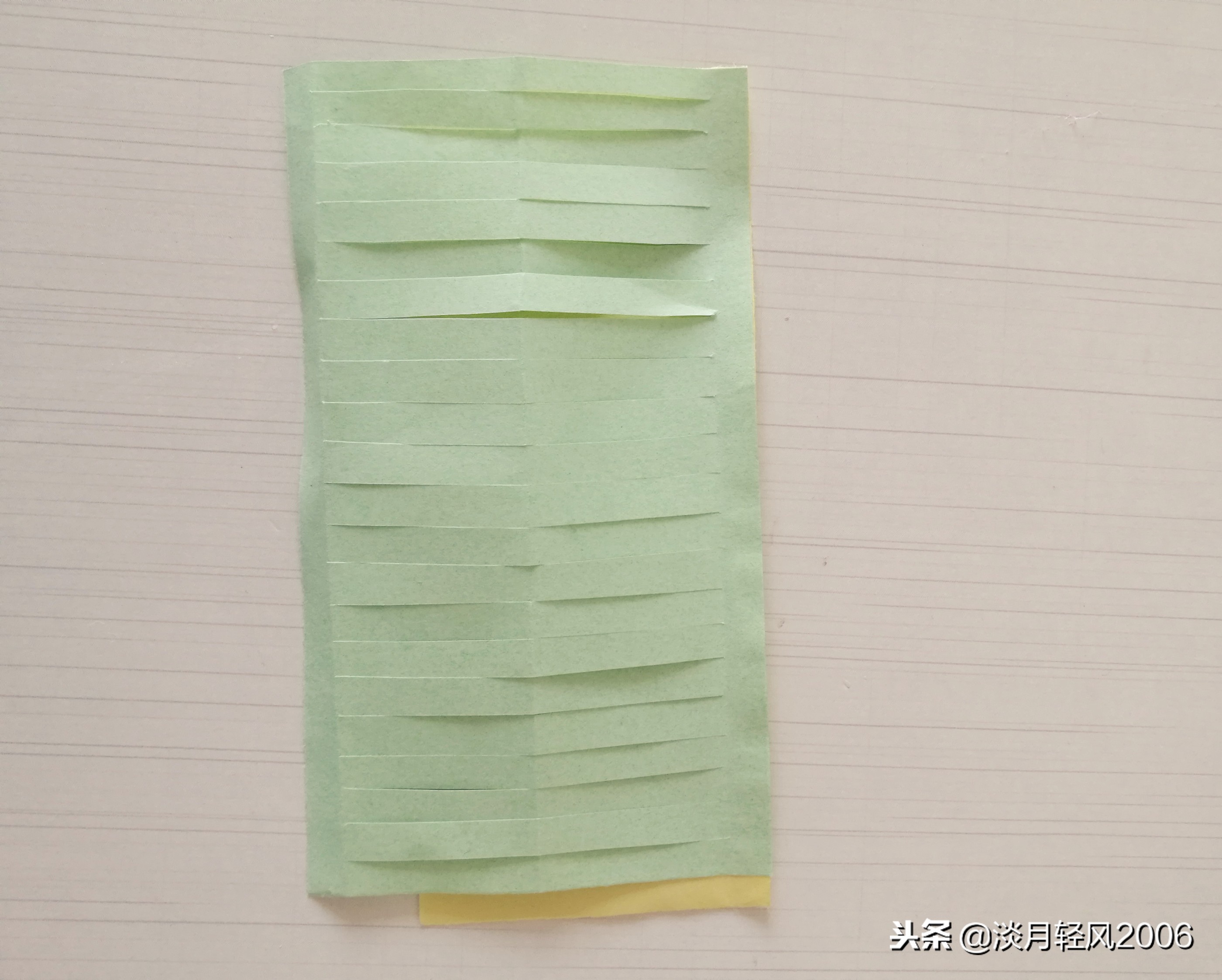 幼儿园做元旦灯笼手工简单点,大红灯笼高高挂欢欢喜喜过新年