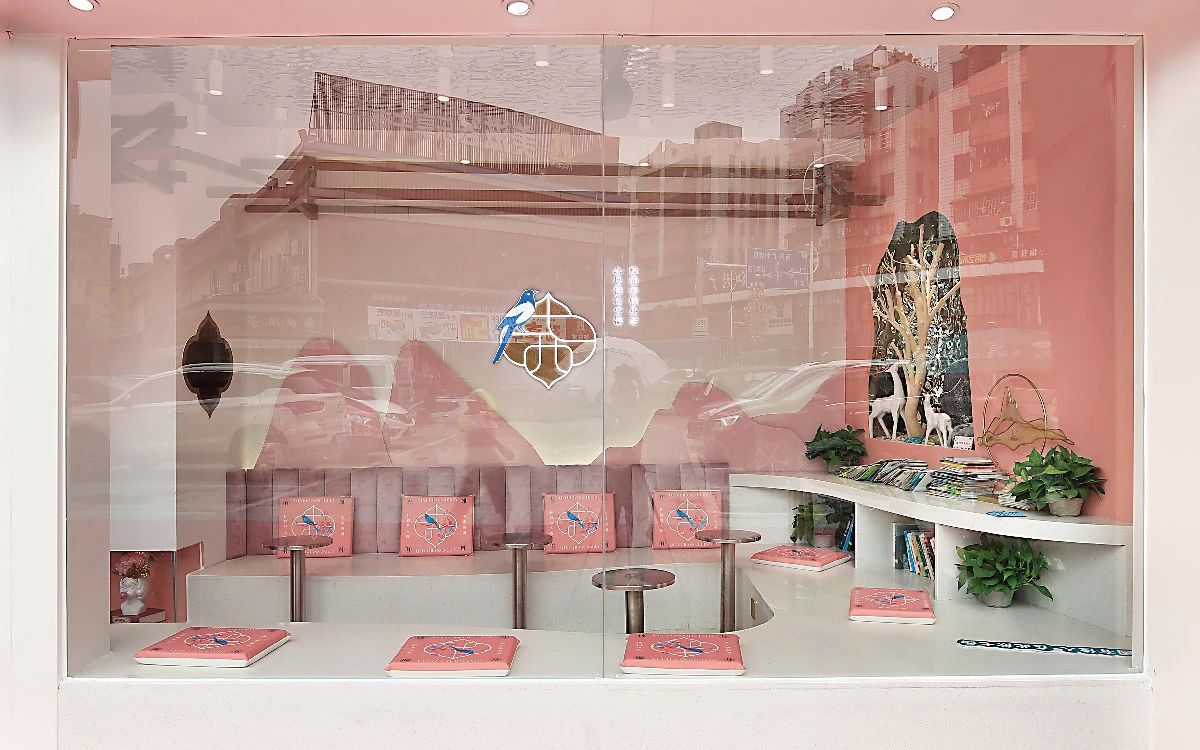 经典案例|董小婉、谭福锅、卢家妈妈……如何炼成爆红品牌？