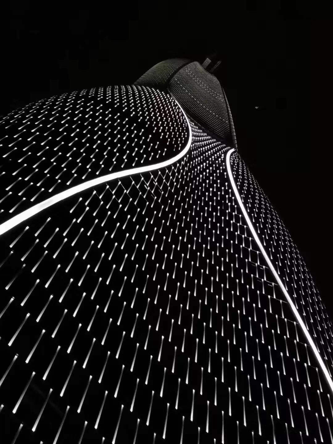 全球第七高楼天津周大福金融中心,世界第一大摩天大厦