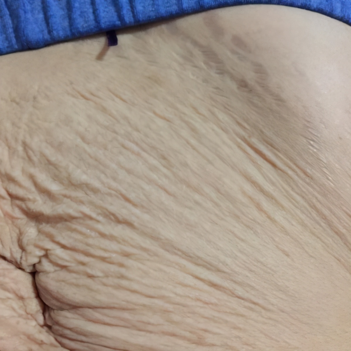 为什么女生生完小孩后变漂亮了,为什么女生生完孩子会变好看