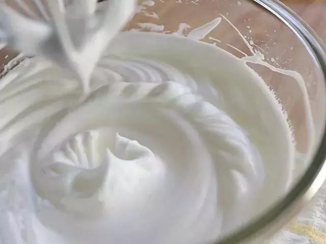 提拉米苏芒果味蛋糕做法,红叶谷甜品