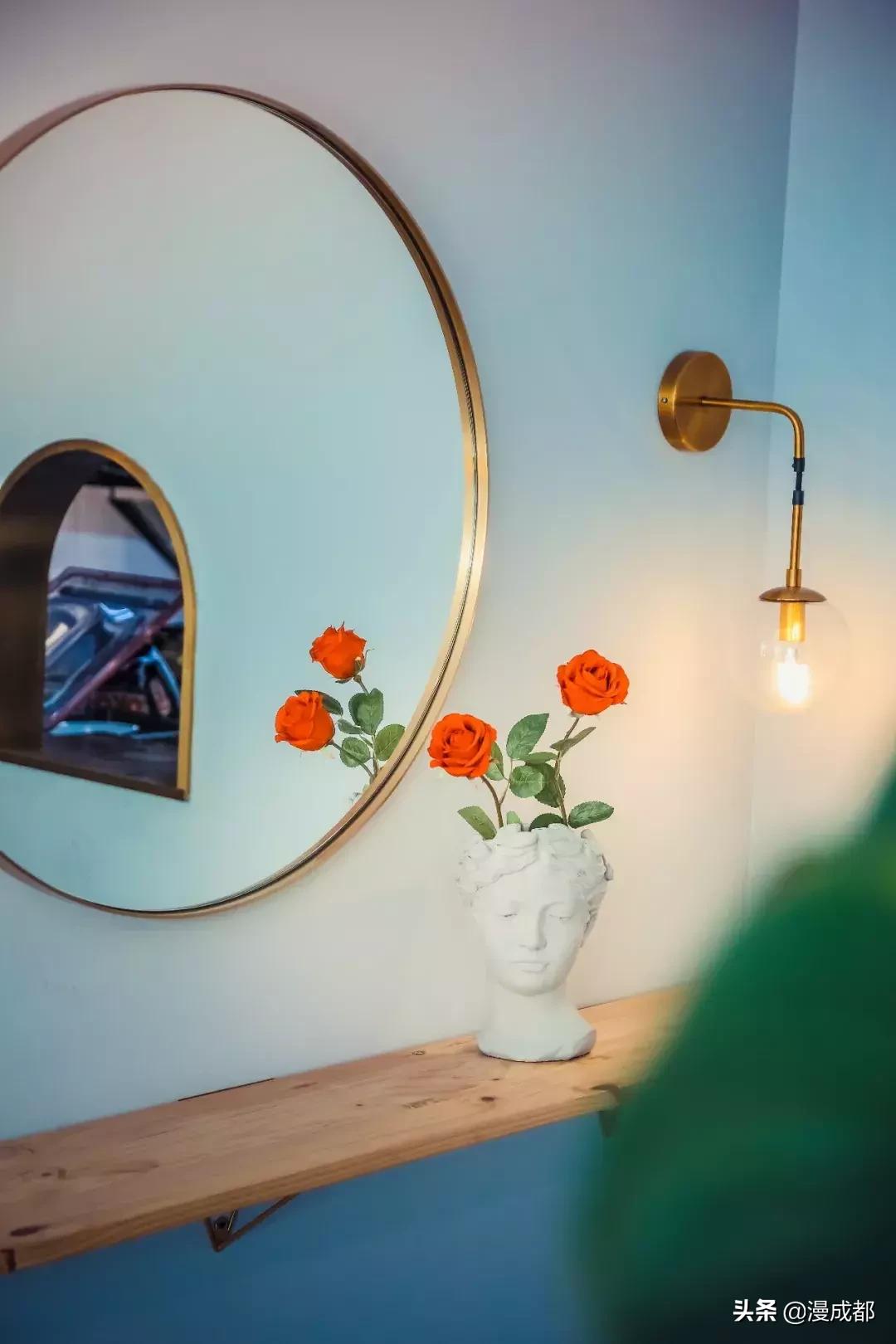 漂洋过海来成都，这对情侣将极致美食开在最不起眼的地方