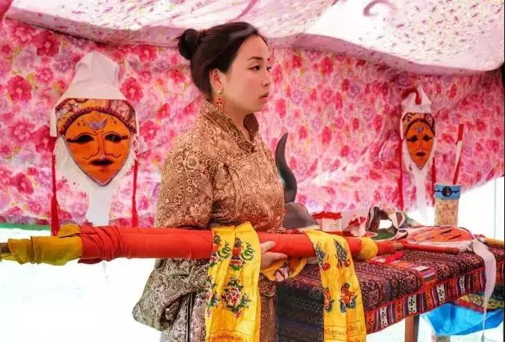 武汉最美大学中南民族大学,武汉文艺学校