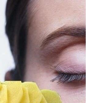 医美怎么祛脸上的疤印,医美可以去除脸上的疤痕吗