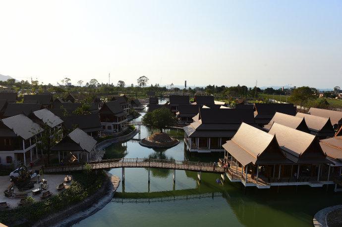 泰国暹罗古城打卡,超过半数中国游客前往泰国