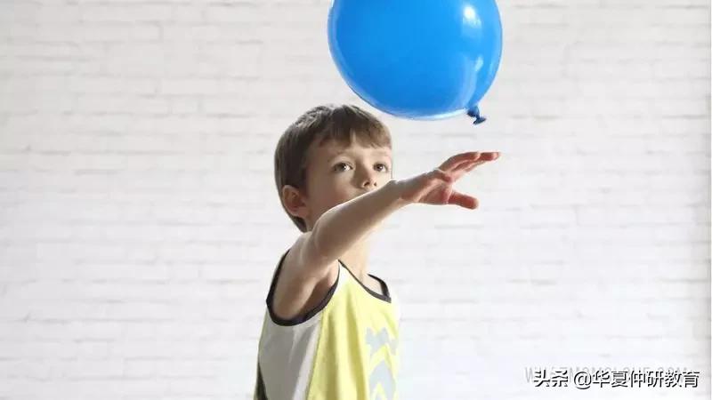 亲子互动篮球创意游戏100个,创意亲子互动游戏