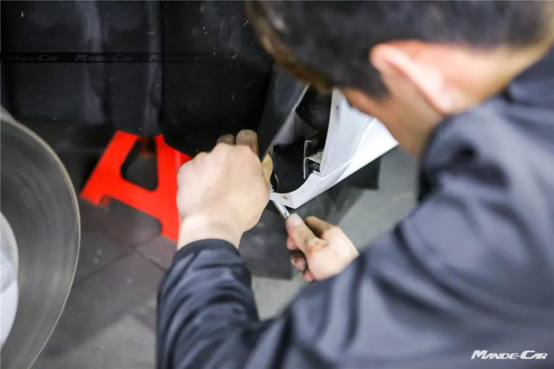 保时捷panamera19寸改装,2021款保时捷panamera4s改装套件