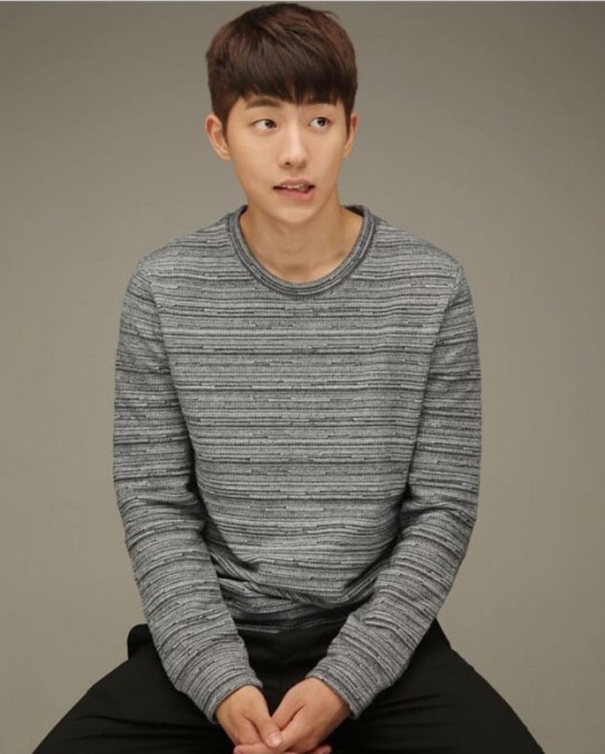 男生发际线高的刘海发型推荐,男生刘海少发际线高适合发型