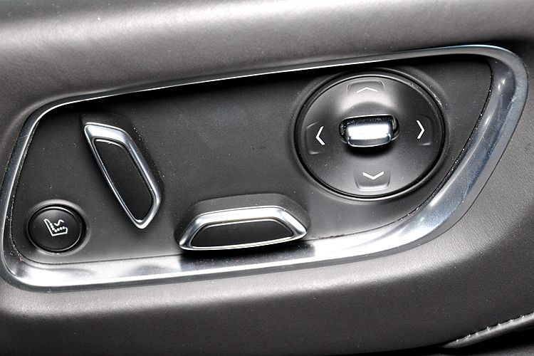 凯迪拉克ct6试驾19款视频麋鹿测试,2022款凯迪拉克ct6试驾视频