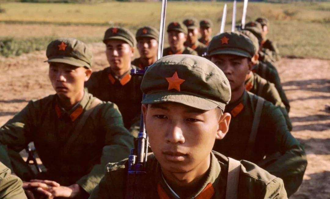 65式军服到现在换几套军服了,明星穿的军装大全