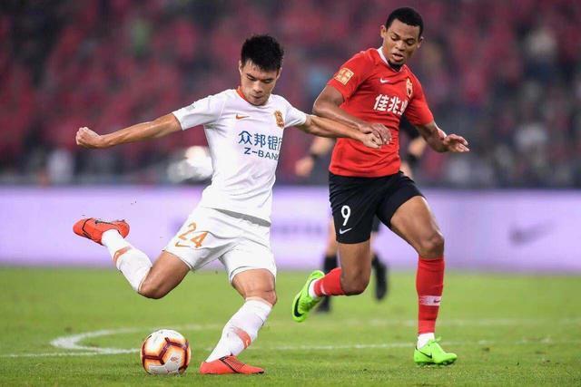 从宏兴冷静哥到卓尔励志哥“没动手”不再是他唯一标签