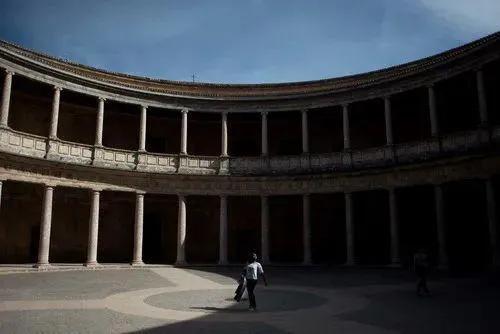 疫情过后有多少人没工作了,疫情还没结束却被辞退了