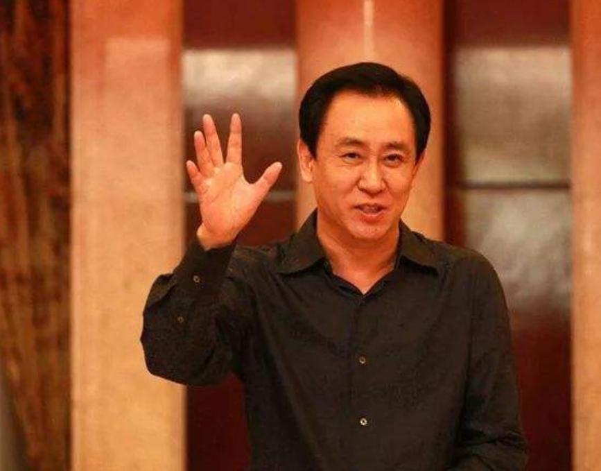 许家印得知恩师贷款买恒大房子,许家印免费给恩师买房视频